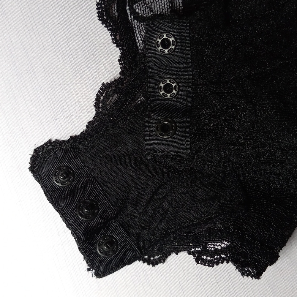 RAMPAGE Lace Rmper - Picture 4 of 5